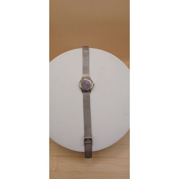 GUESS Women's Blue Face "WORKING" Watch Silver Tone Mesh Strap Stainless Steel - Picture 8 of 11